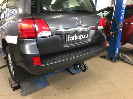 Фаркоп Baltex для Toyota Land Cruiser J200 2007-2021 249485 в Иркутск