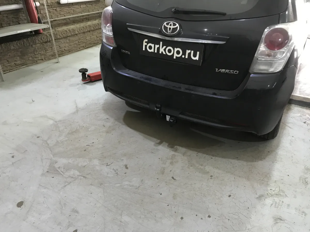 Фаркоп Oris для Toyota Verso 2012-2018 3069-A в Иркутск