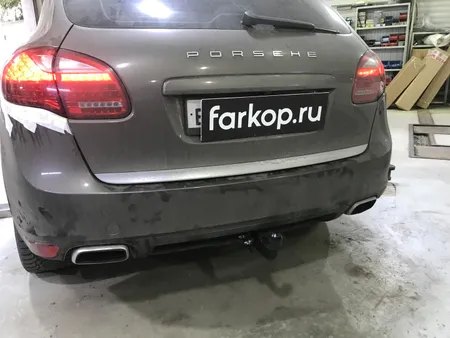 Фаркоп Berg для Porsche Cayenne 2010-2014 F.5813.001 в Иркутск