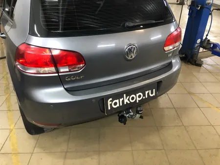 Фаркоп Galia для Volkswagen Golf 2008-2013 A038C в Иркутск