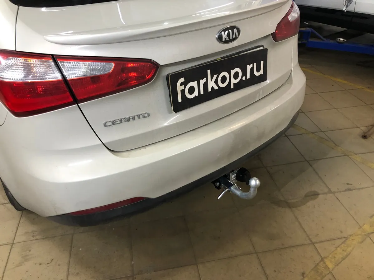 Фаркоп Лидер Плюс для Kia Cerato (седан) 2013-2016 K127-BA в Иркутск