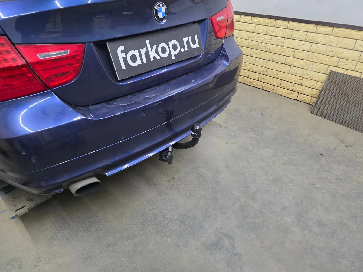 Фаркоп Steinhof для BMW 3 серия 2005-2013 B-045 в Иркутск Фаркоп Steinhof для BMW 3 серия 2005-2013 B-045 в Иркутск