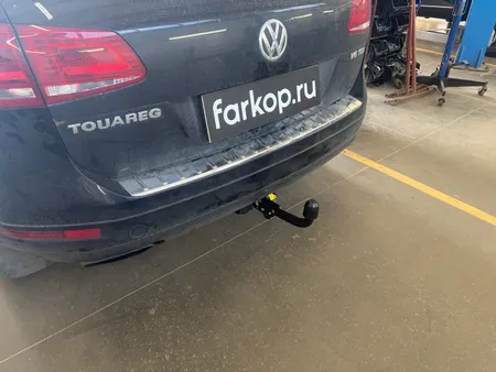 Фаркоп Berg для Volkswagen Touareg 2010-2018 F.5813.003 в Иркутск