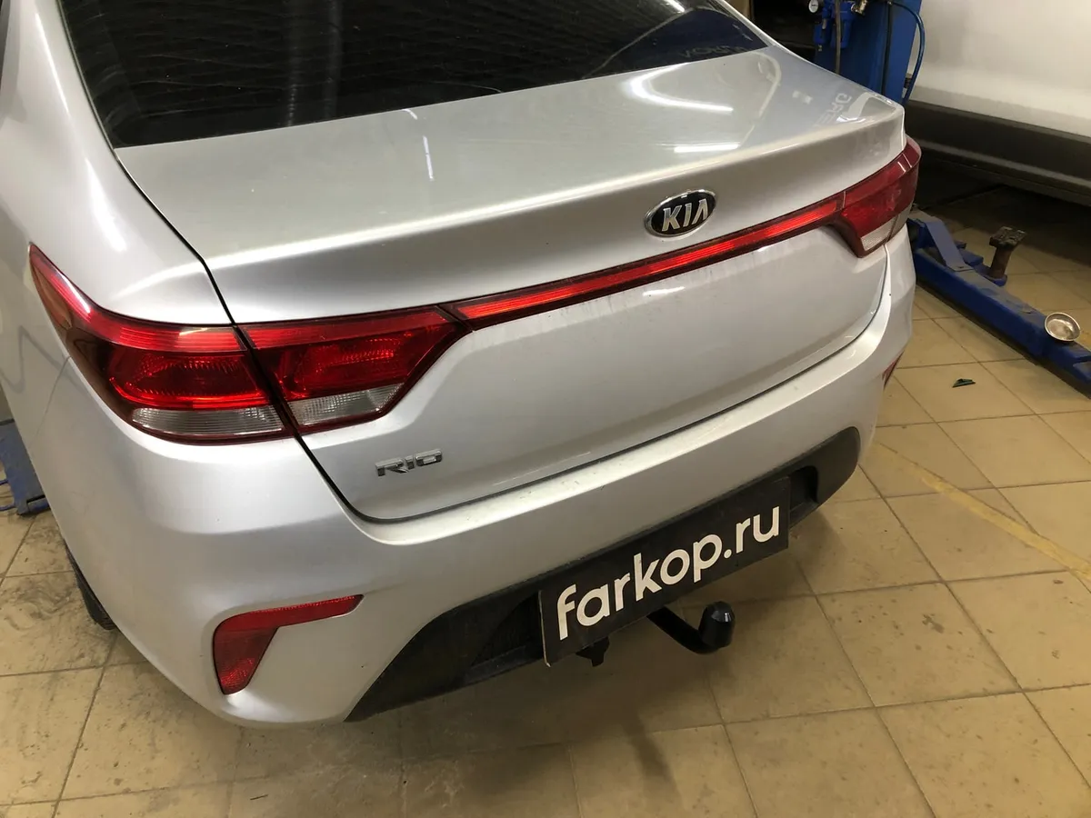 Фаркоп Berg для Kia Rio 2017-2020 F.2311.001 в Иркутск