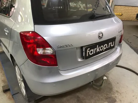 Фаркоп Galia для Skoda Fabia (хетчбек) 2007-2014 S081A в Иркутск