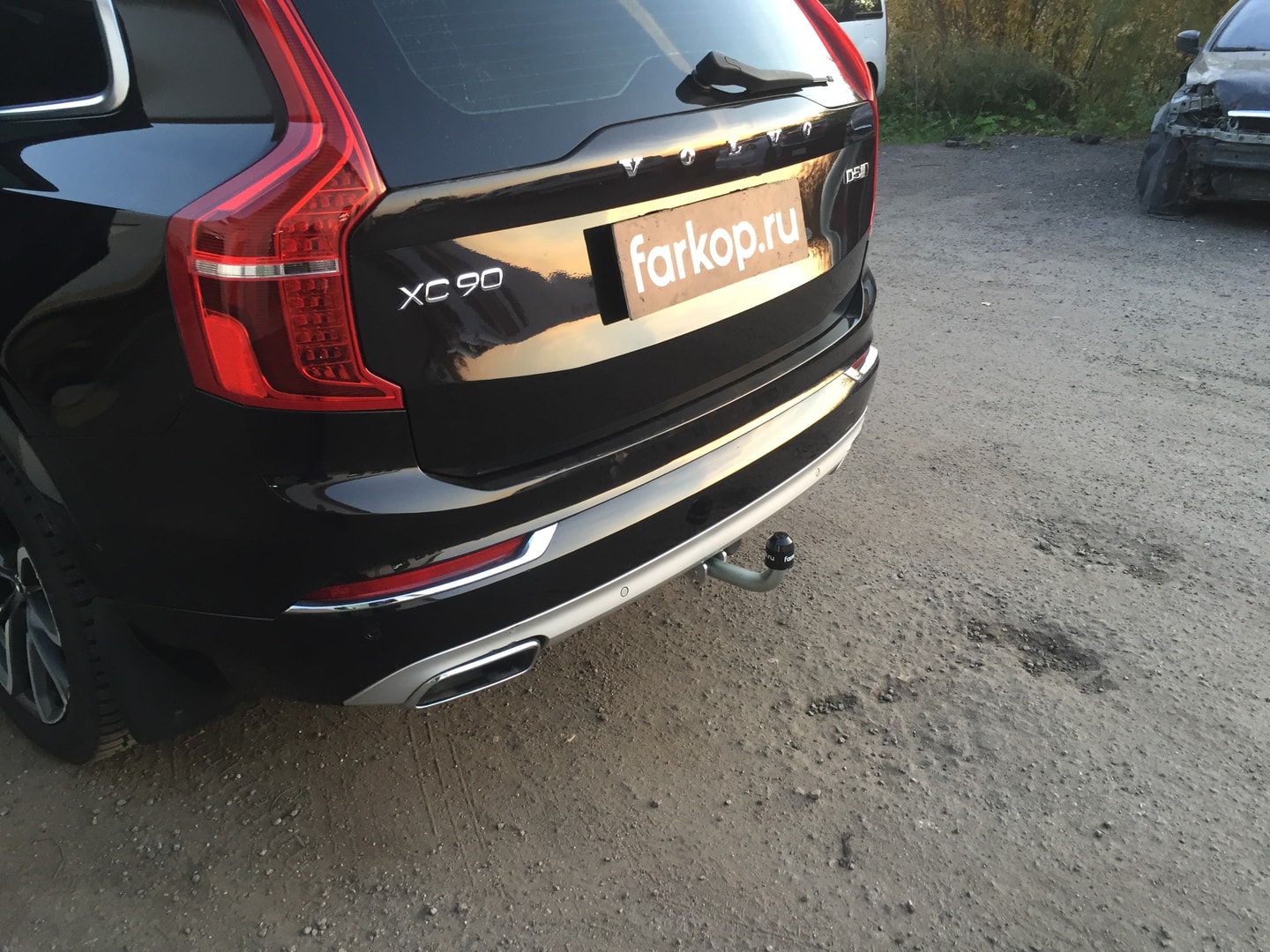 Установили фаркоп Galia для Volvo XC90 2015 г. Установили фаркоп Galia для Volvo XC90 2015 г.