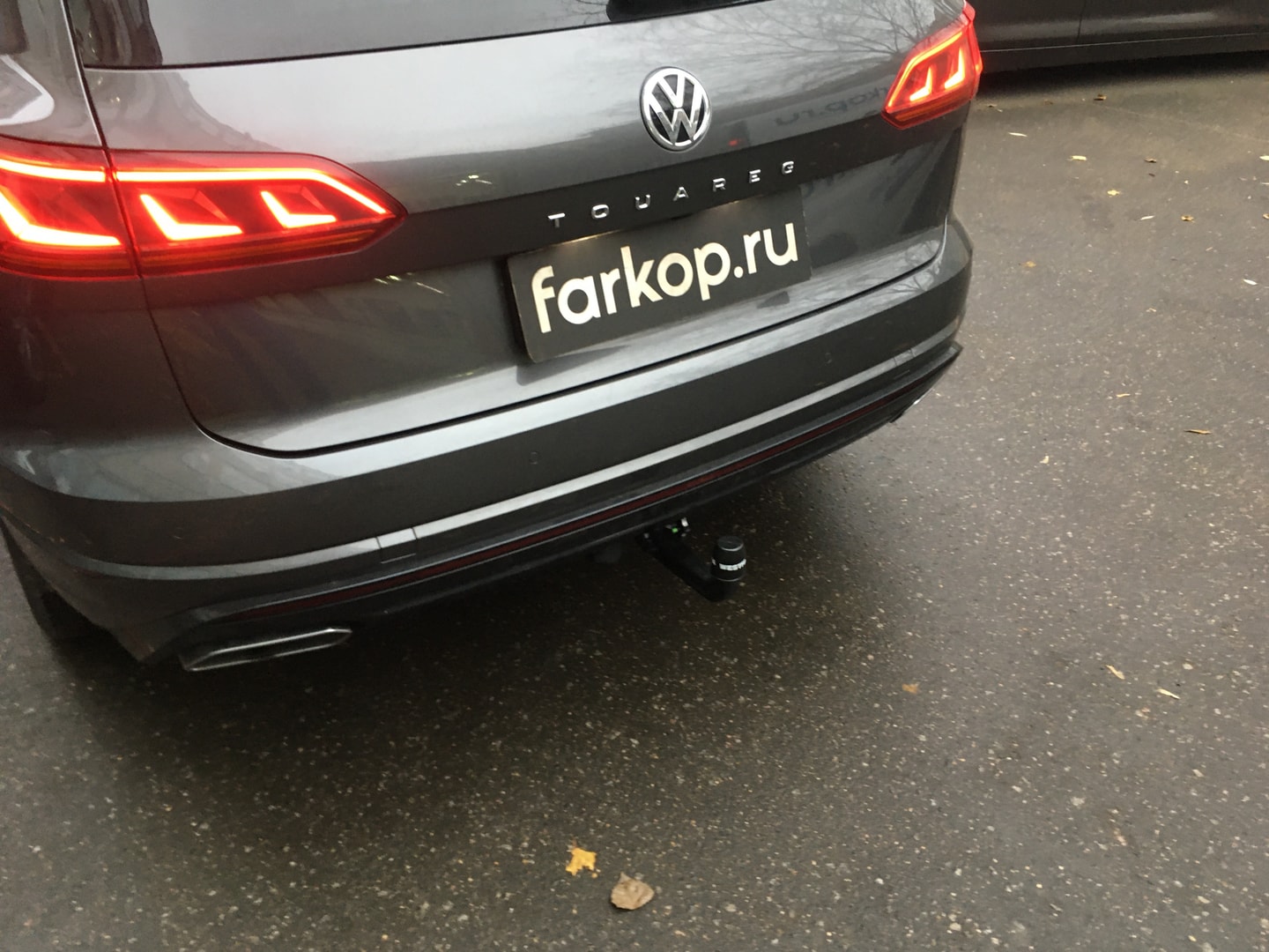 Установили фаркоп Westfalia для Volkswagen Touareg 2018 г. Установили фаркоп Westfalia для Volkswagen Touareg 2018 г.