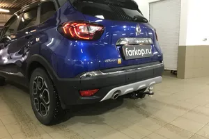 Установили фаркоп PT GROUP для Renault Kaptur 2020 г.