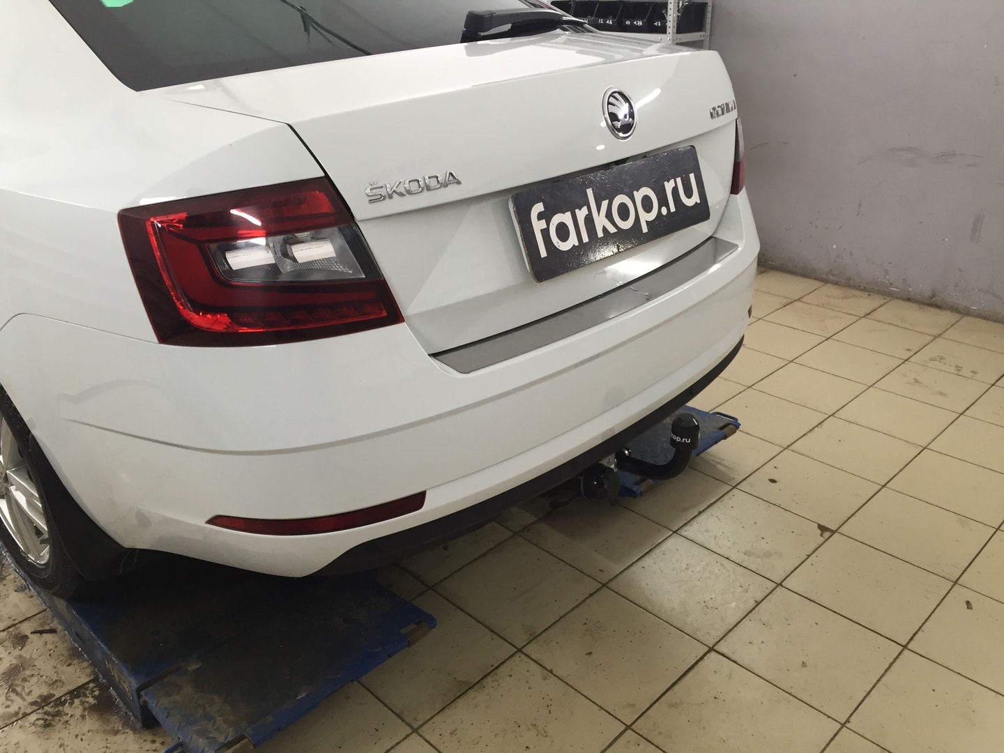 Установили фаркоп Лидер Плюс для Skoda Octavia (лифтбек) 2019 г. Установили фаркоп Лидер Плюс для Skoda Octavia (лифтбек) 2019 г.