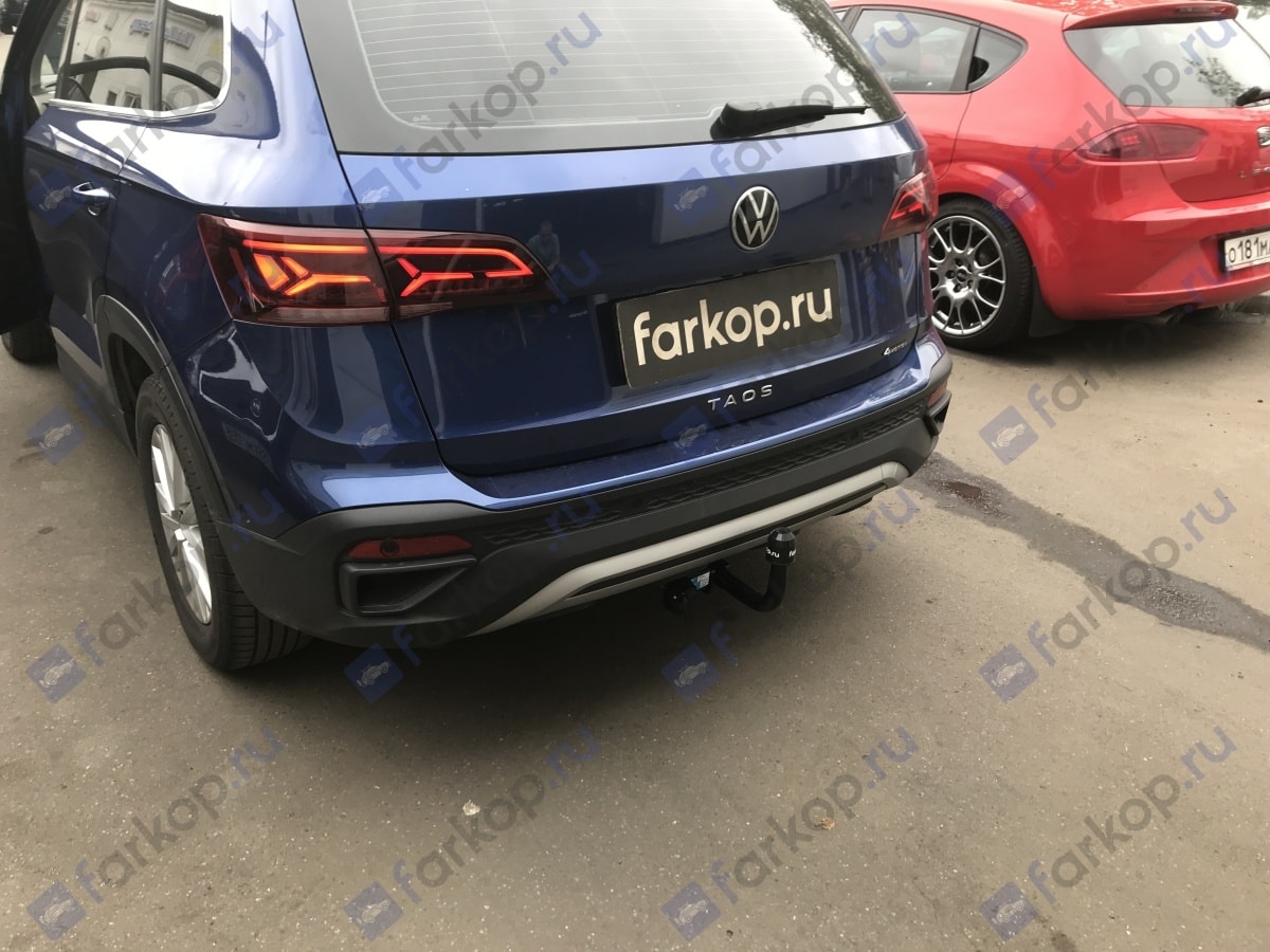 Установили фаркоп Baltex для Volkswagen Taos 2021 г.