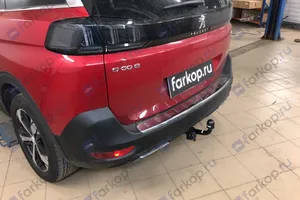 Установили фаркоп Brink для Peugeot 5008 2021 г.в.