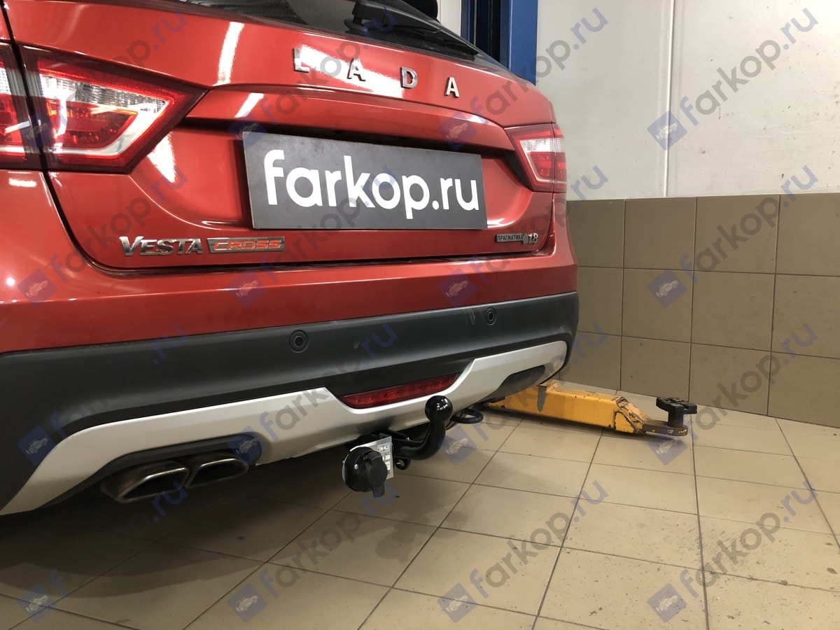 Установили фаркоп Лидер Плюс для Lada Vesta SW Cross 2019 г.в. Установили фаркоп Лидер Плюс для Lada Vesta SW Cross 2019 г.в.