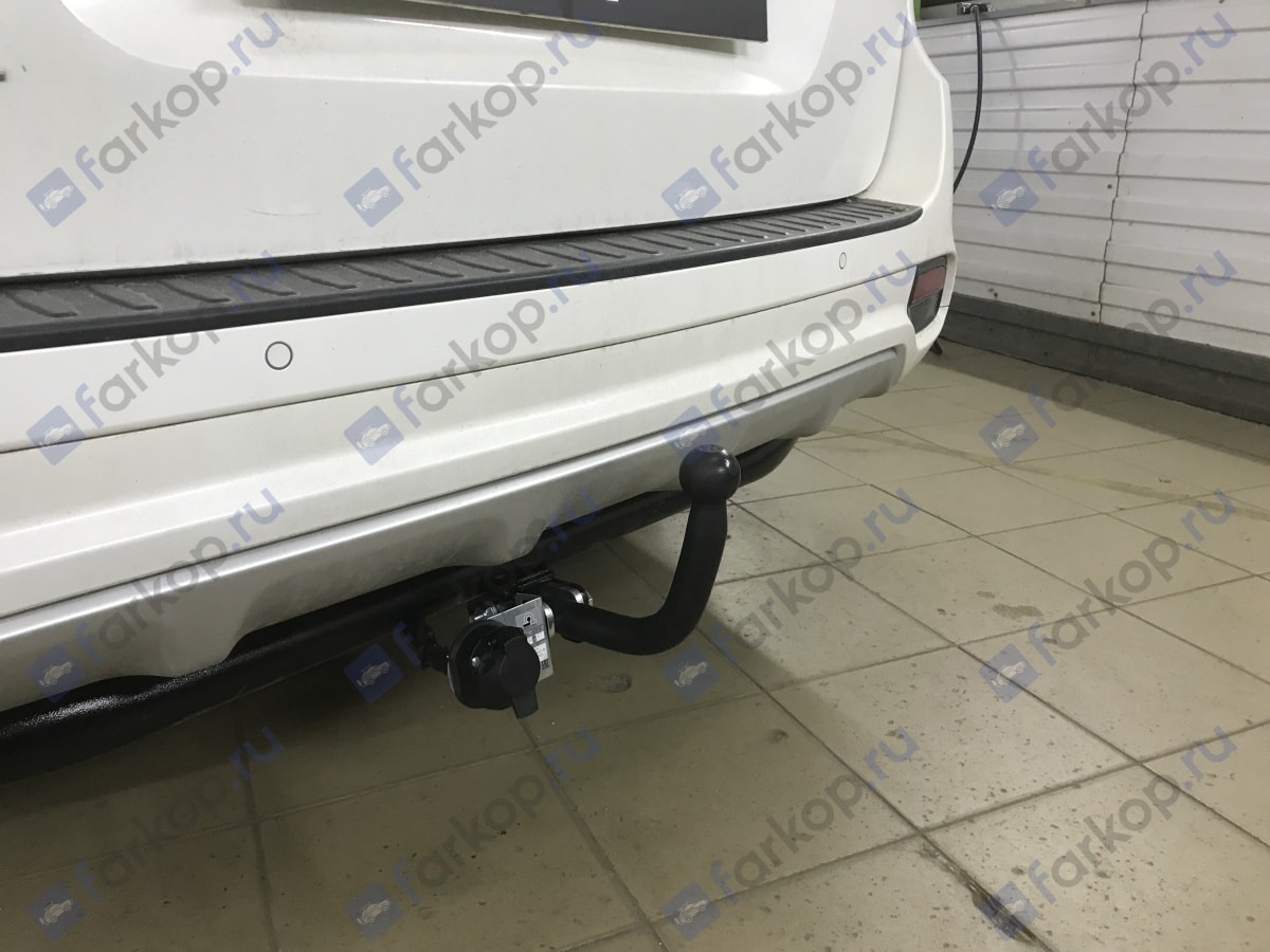 Установили фаркоп Лидер Плюс для Kia Carnival 2018 г.в.
