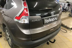 Установили фаркоп Лидер Плюс для Honda CR-V 2013 г.в.